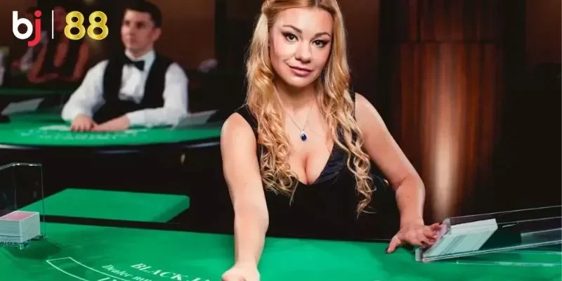 Trải nghiệm cá cược tại Game Live Dealer BJ88 siêu cuốn